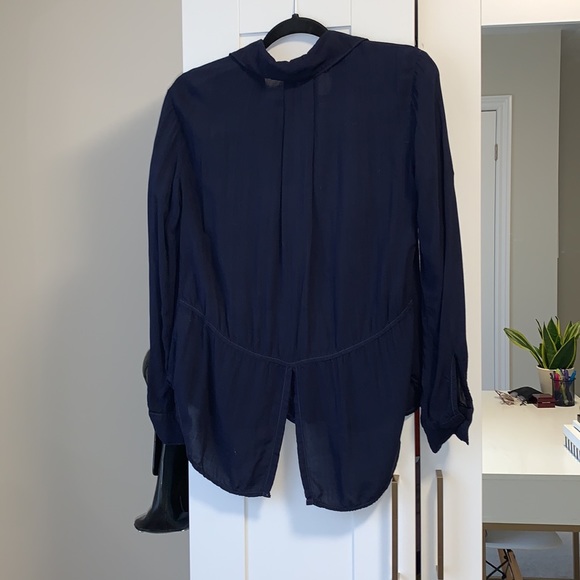 Blouse - Picture 4 of 5